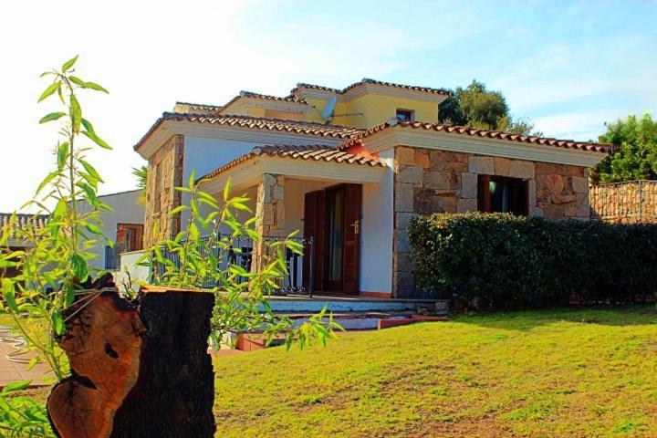 Villa Sorres De Mare à Budoni Extérieur photo